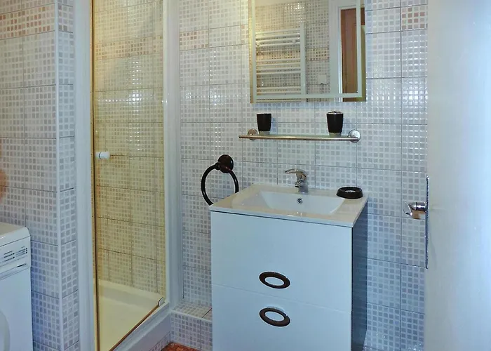 In Near Bay Of Somme *